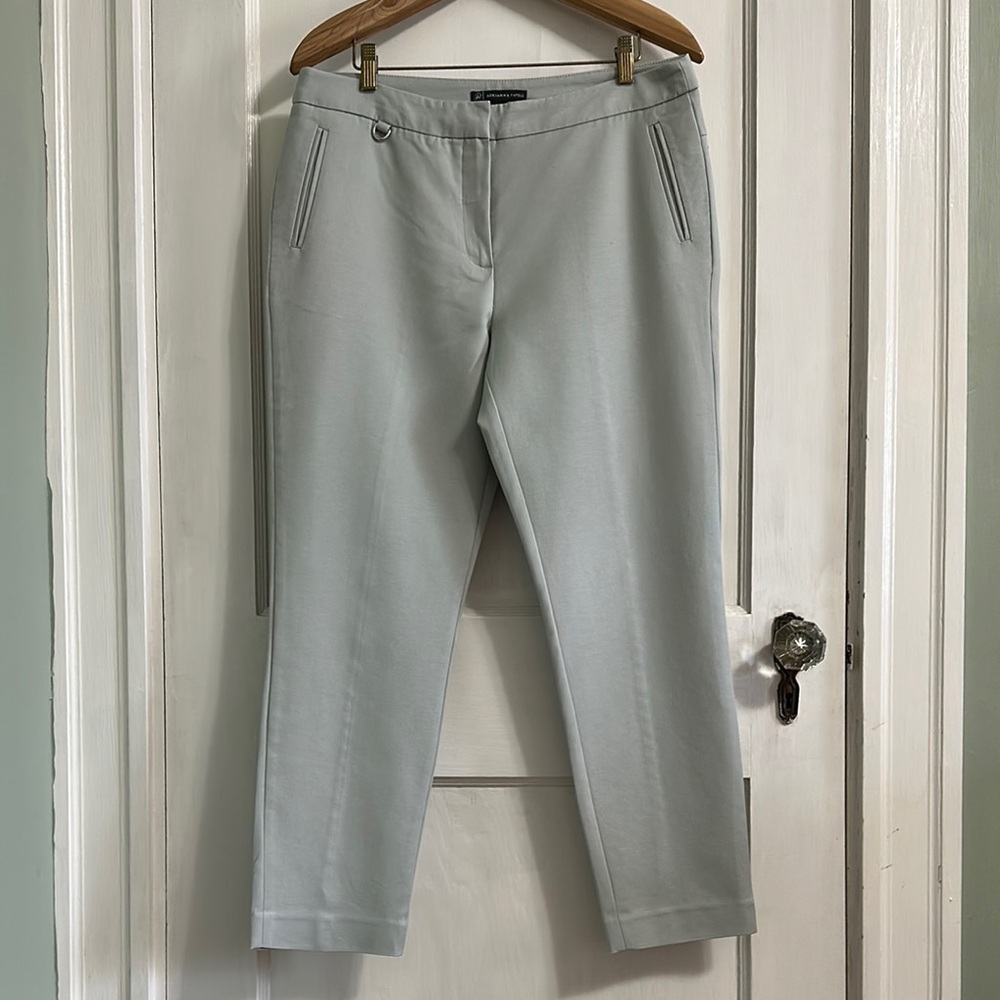 ADRIANNA PAPELL Slim Kate Fit Pants - Light Gray